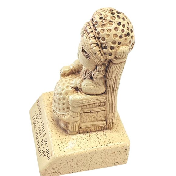 Vintage 1974 Paula Figurine "No Fancy Frills Or Such" USA Made W-389 - Picture 3 of 5